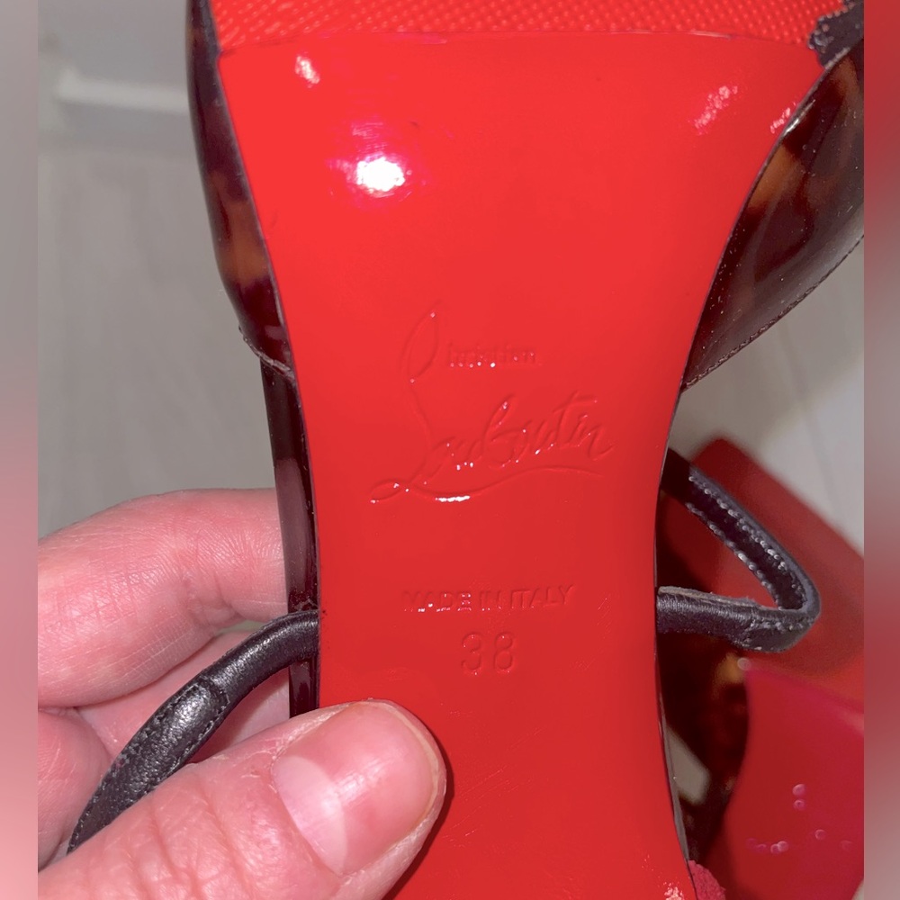 Christian Louboutin. Authentic. Only worn a few times. - Picture 3 of 10